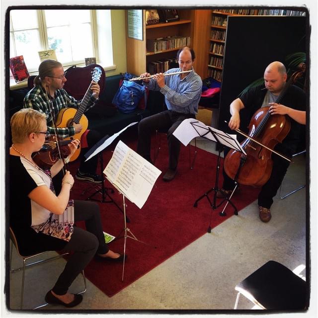 Slang-kvartetti 18.9.2014, turkulaisten säveltäjien konserttisarja Musiikkikirjaston Stagella ja Aki Lappalainen: Structures - ensiesitys